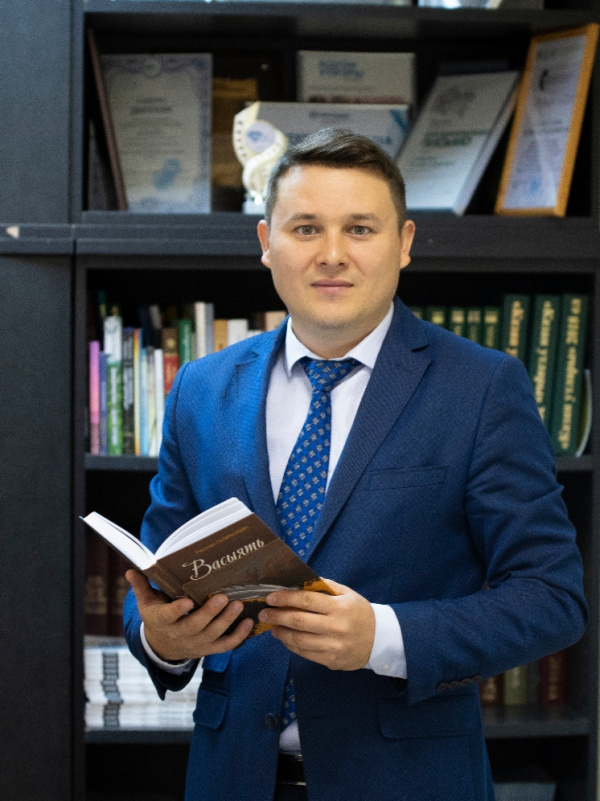 Якташыбыз Галиуллин Рөстәм Госман улын туган көне белән котлыйбыз!