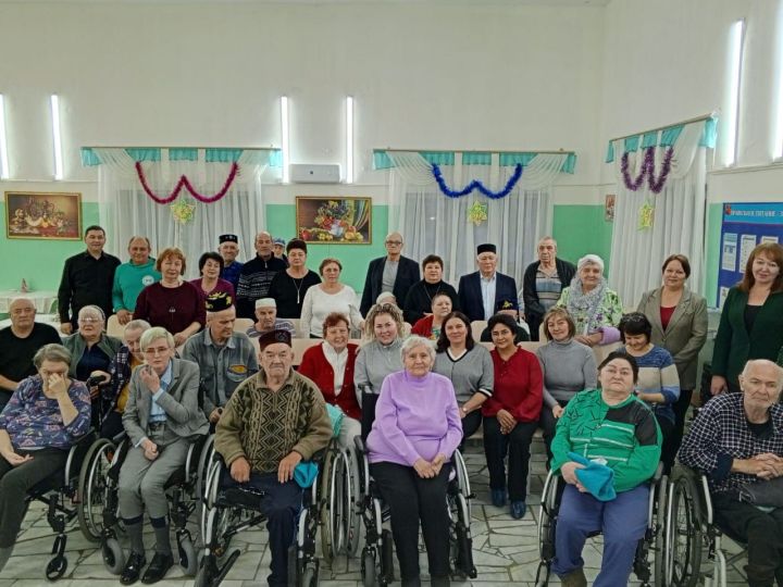 Арчаның Өлкәннәр һәм инвалидлар йортында