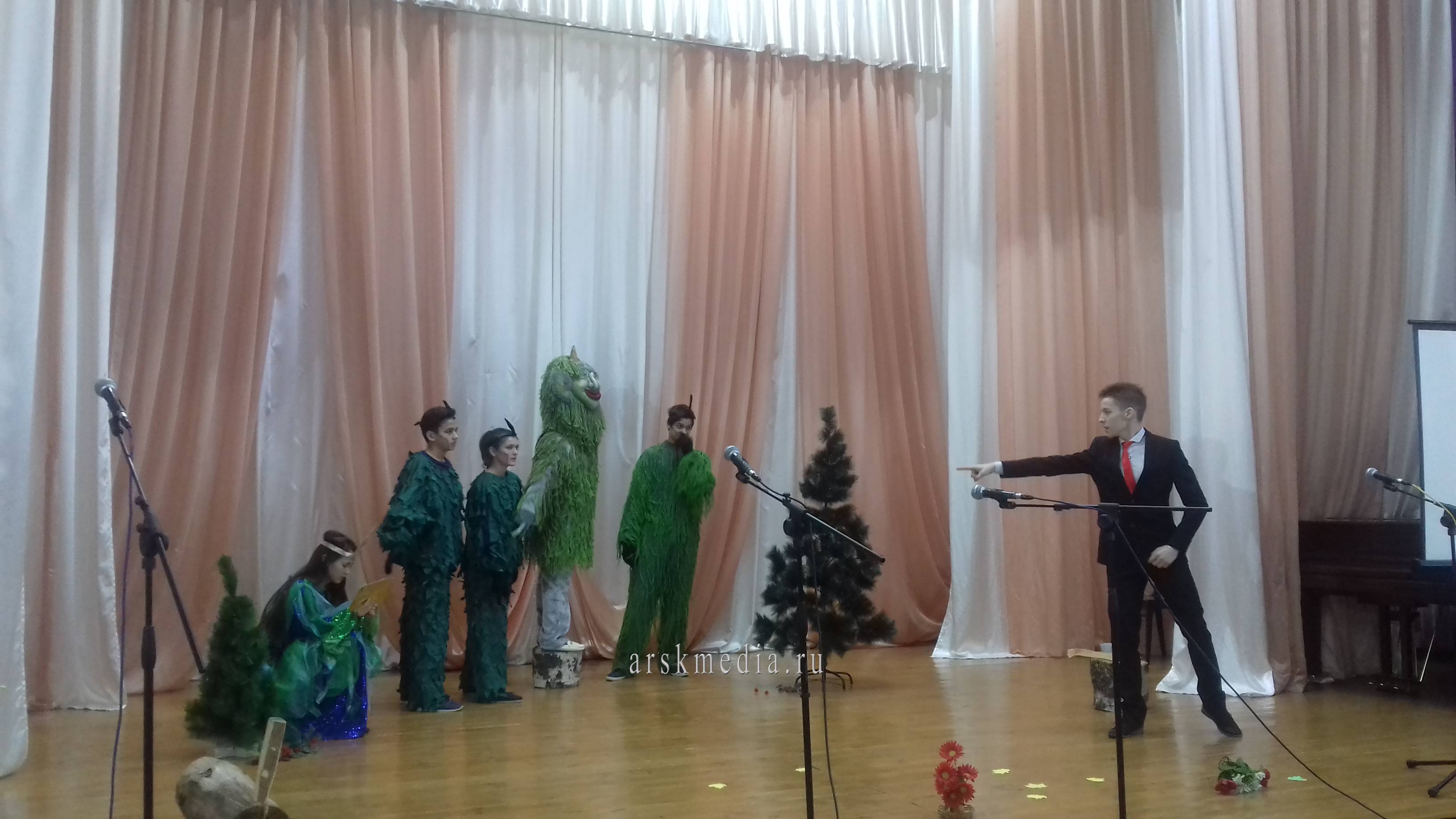 Арчада республика “Сәйяр” театр фестиваленең зона туры узды