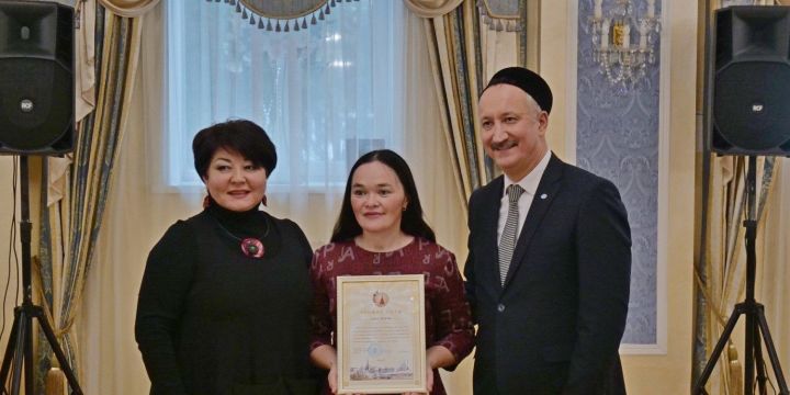 Арчадан Алисә Ахунова Рәхмәт хатына лаек булды