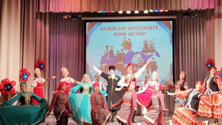 Арчада бәйрәм уңаеннан зур концерт