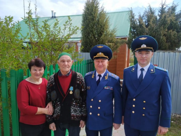 Юбилей медале тапшырылды