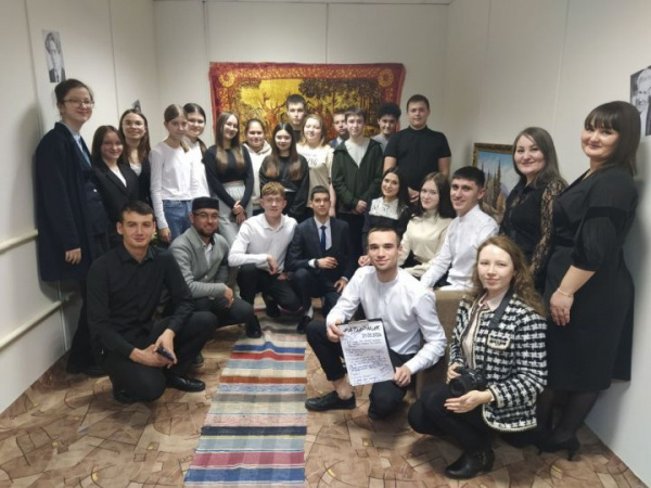 Арчада фатирник форматындагы әдәби-музыкаль чара узды