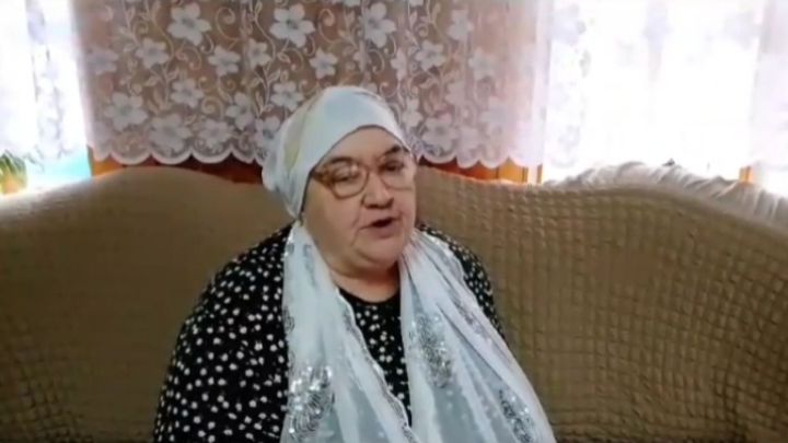 Якташыбыз Татарстан Язучылар берлеге рәисенең Рәхмәт хаты белән бүләкләнә (ВИДЕО)