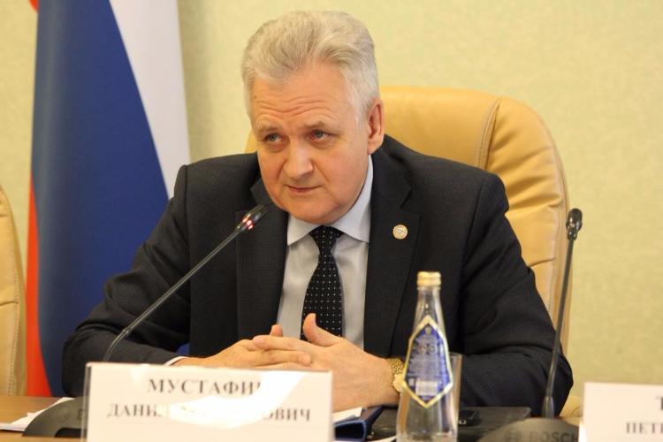 Якташыбыз Мостафин Данил Мәхмүт улын 55 яшьлек юбилее белән котлыйбыз!