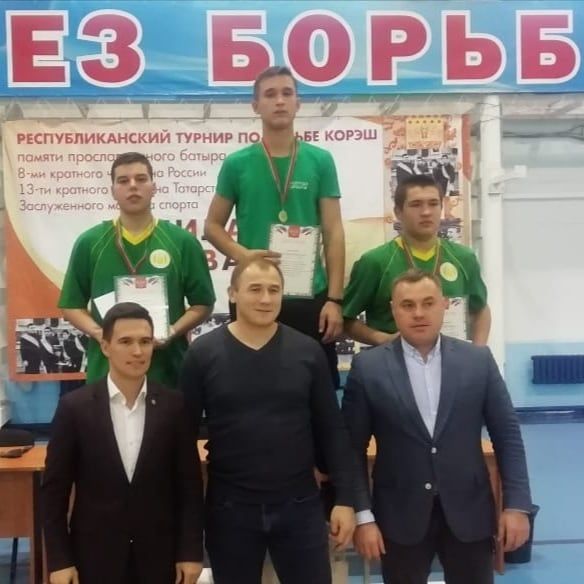 Арча көрәшчеләре алдынгы урыннарда