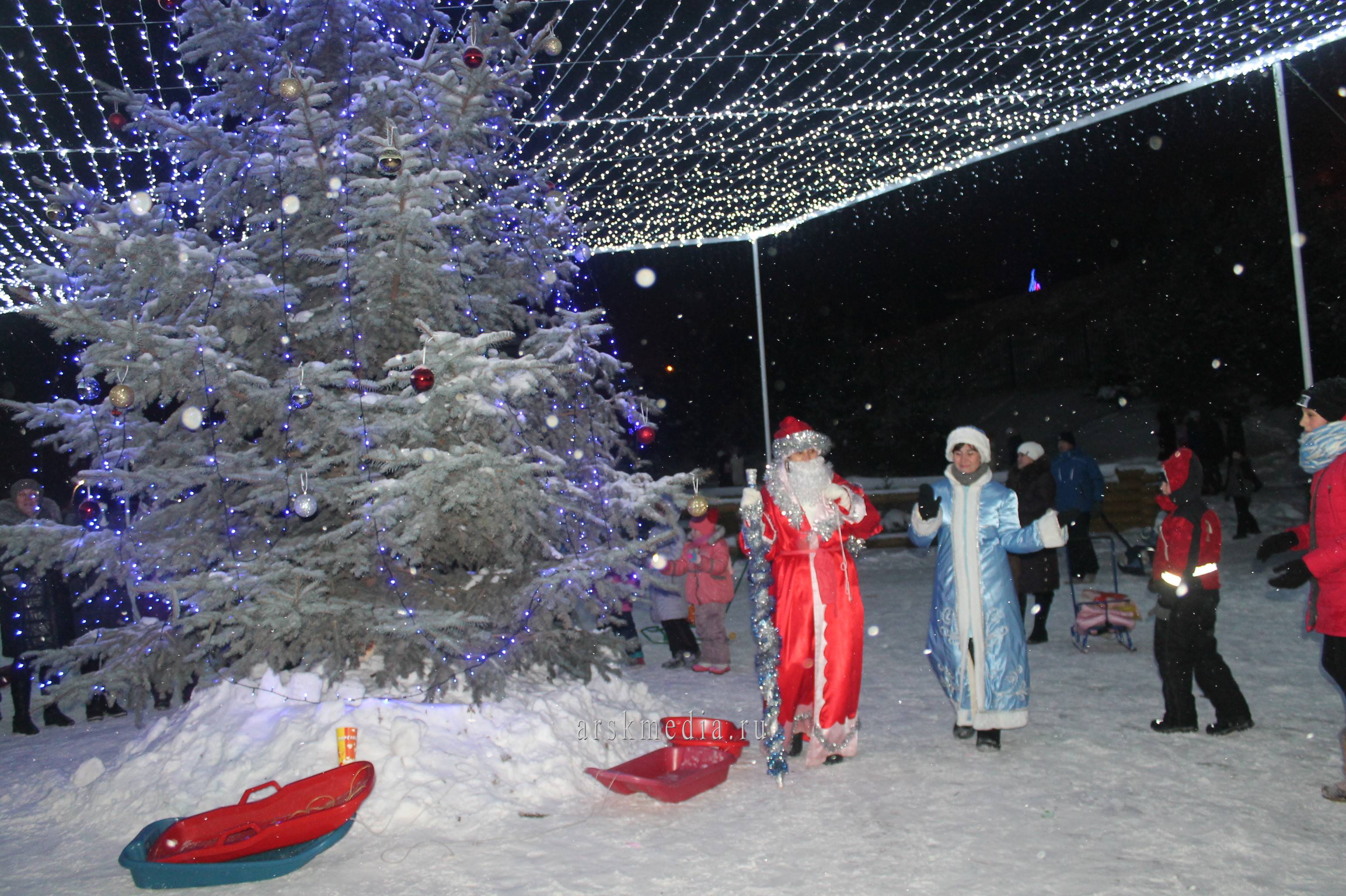 Арчаның Үзәк чыршысында утлар кабынды!