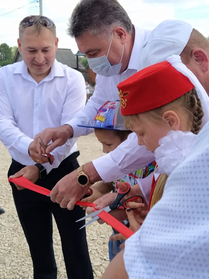 Яңа Иябашта спорт мәйданчыгы ачылды