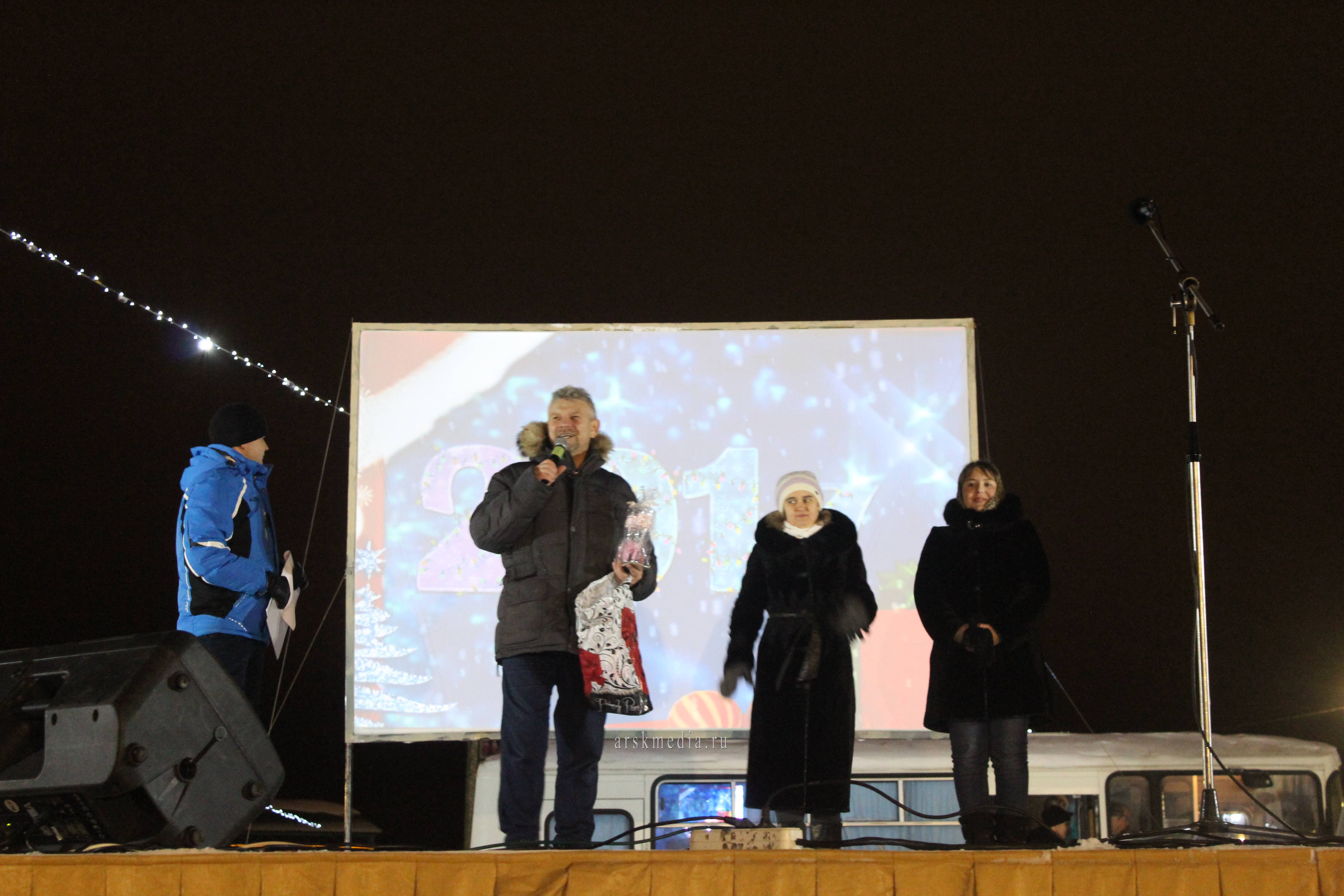 «Иң гүзәл кәләш» бәйгесе җиңүчеләренә бүләк тапшырылды