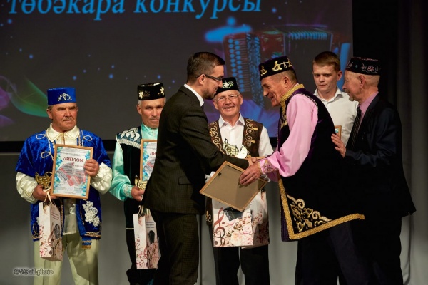 Гармун моңы тынмасын иде