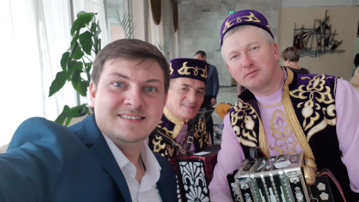 Арча сәнгать мәктәбе укытучыларын котлыйбыз!