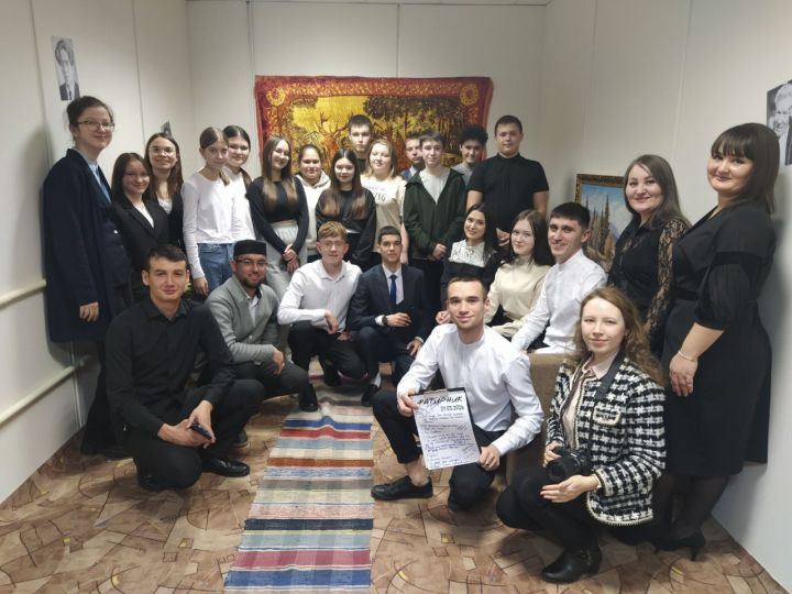 Арчада фатирник форматындагы әдәби-музыкаль чара узды