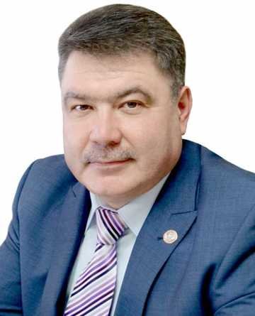 Хөрмәтле сугыш һәм хезмәт ветераннары, районның өлкән яшьтәге кешеләре!