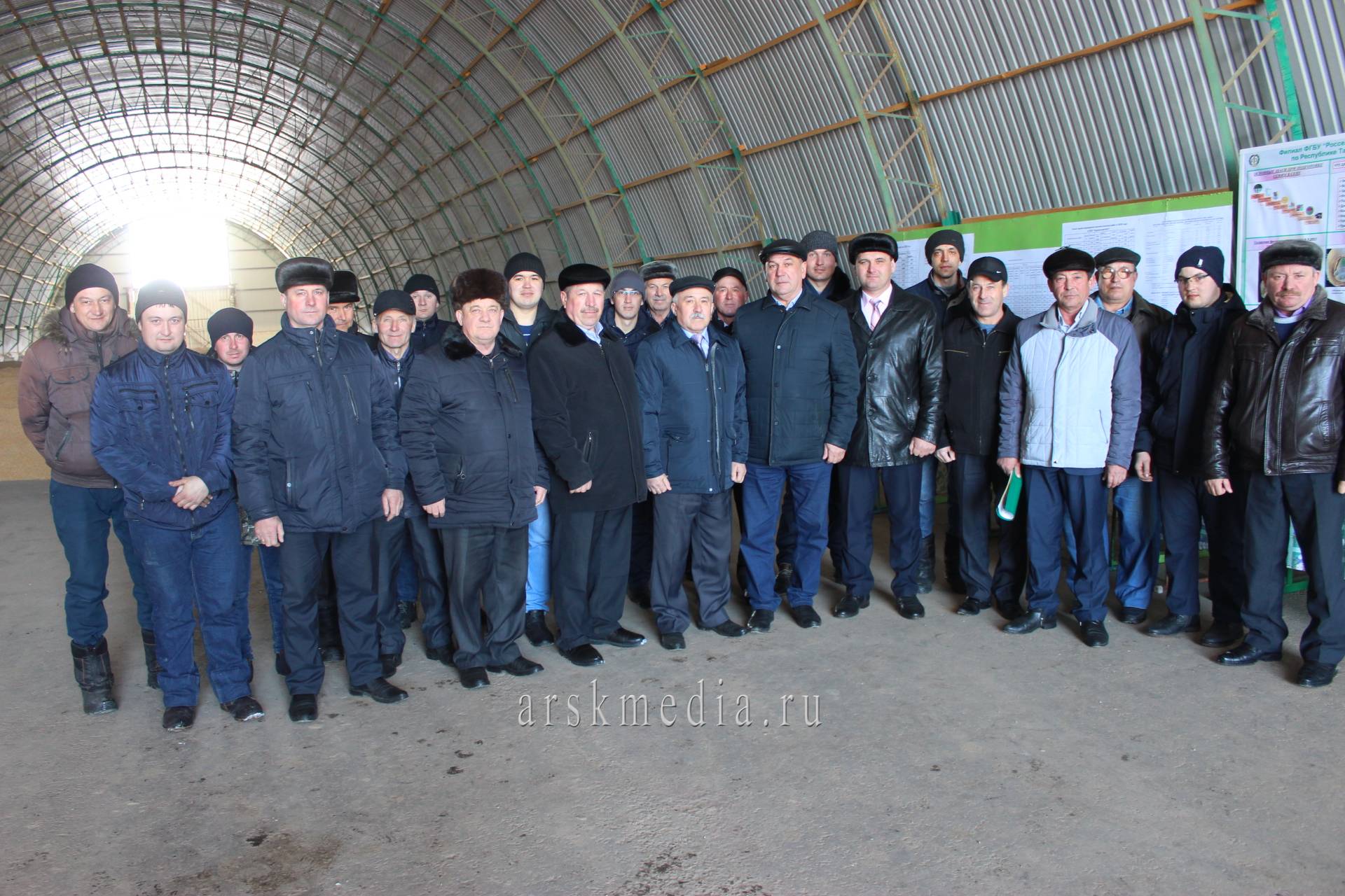 Күпләр көнләшерлек