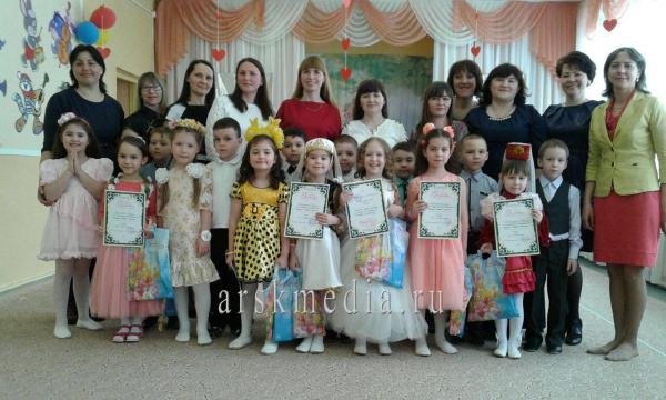  Арчаның 10 нчы балалар бакчасында “Нәүрүз чибәре” бәйгесе узды