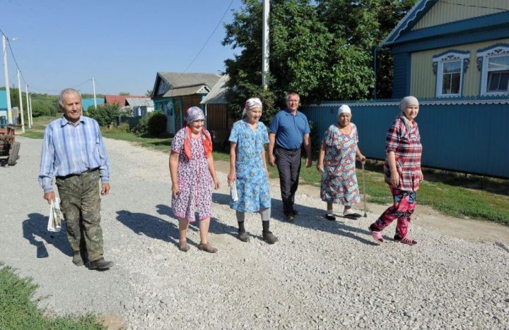 Кәче авылында яхшы юл өмет итәләр: «Батып йөрисе килми»