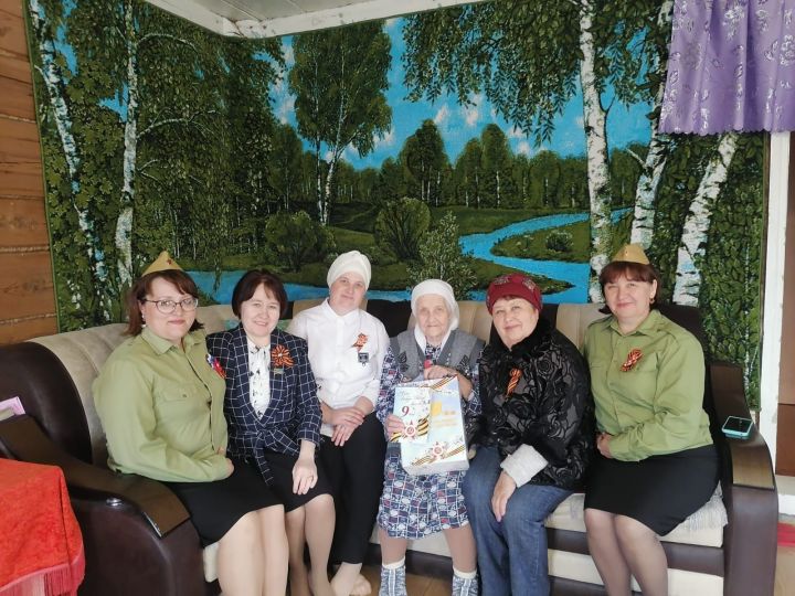 Алар авырлыкларны күргән буын